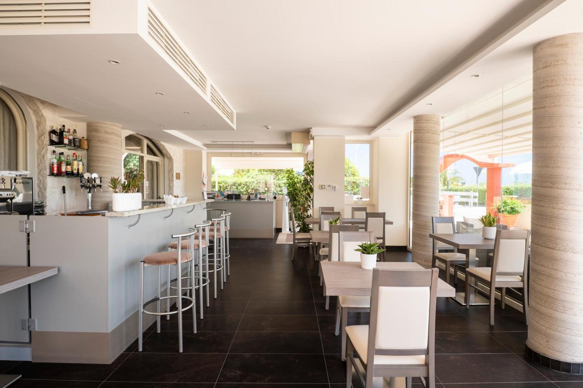 Hotel Villa Sirena ヌマーナ エクステリア 写真